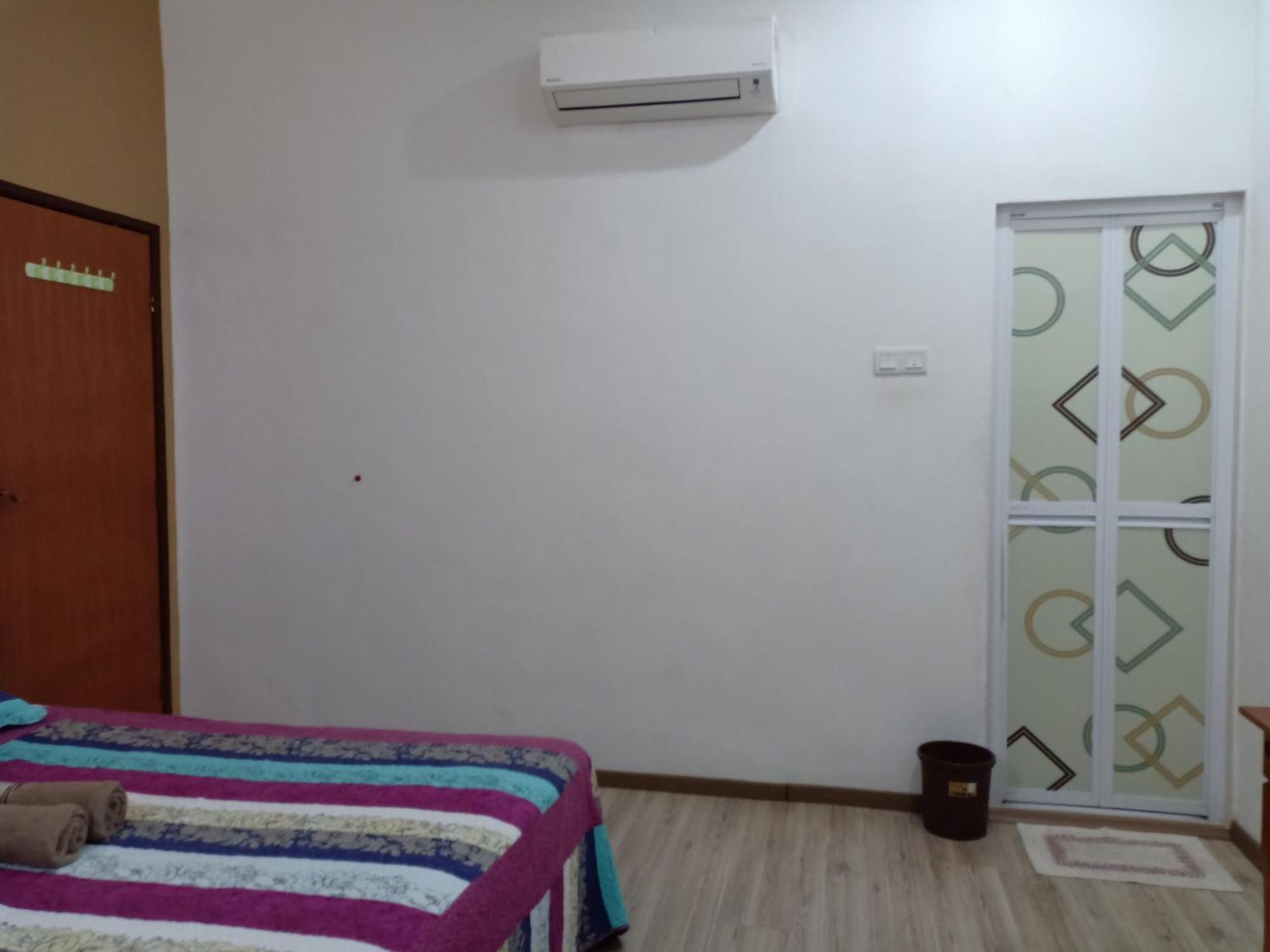 Cityscape Lodge - Penginapan Bajet Yang Mudah, Selesa & Selamat Dengan Wifi Dan Parkir Percuma Serta Layanan Mesra Tambah Servis Memuaskan Лумут Екстер'єр фото